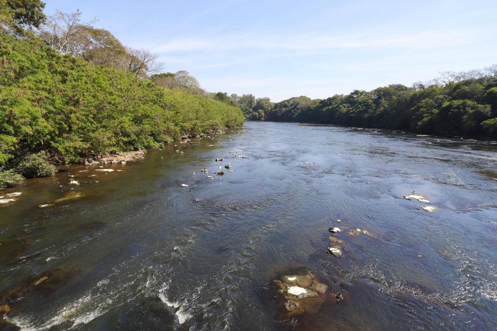 Governo de SP libera R$ 1 milhão para pescadores afetados por descartes irregulares no Rio Piracicaba