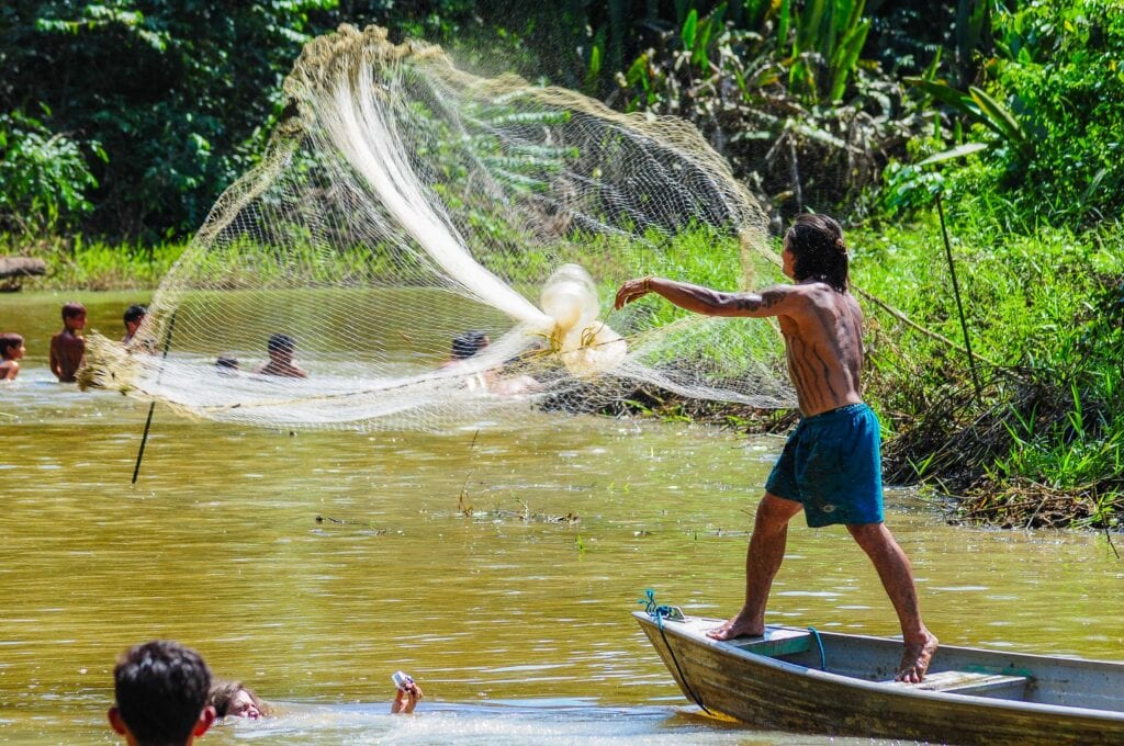 Acre cria programa de bolsas Jovem Cientista da Pesca Artesanal