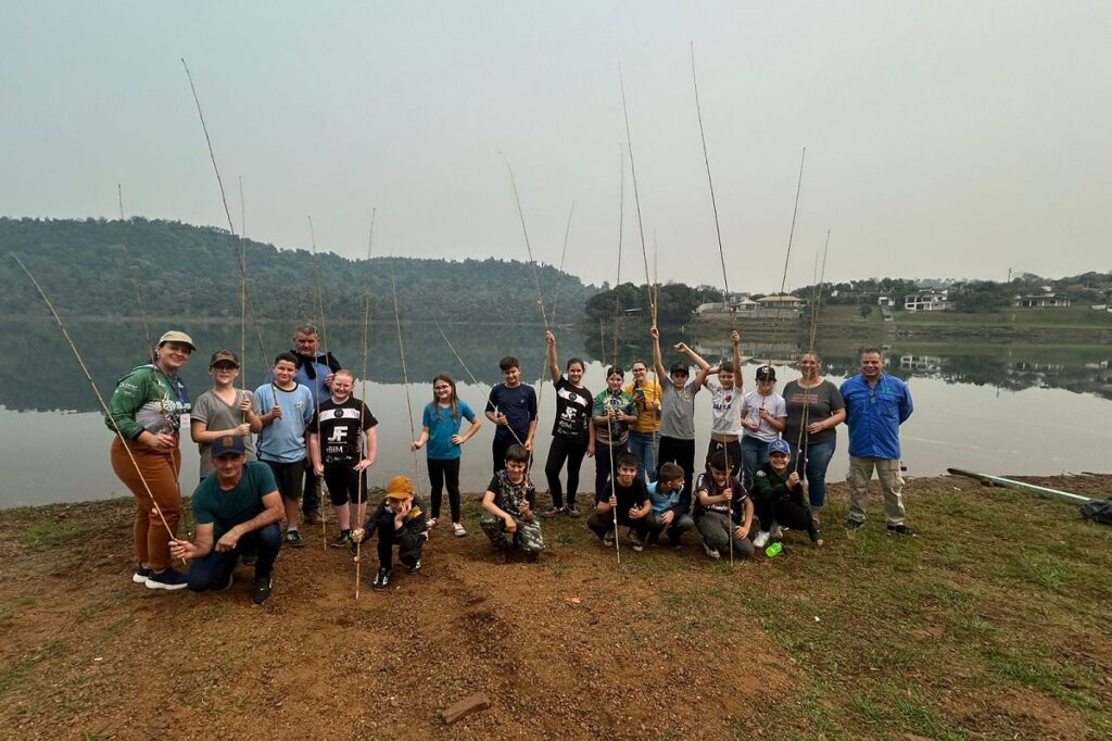 Pesca esportiva: projeto Rio Vivo leva conscientização ambiental a cidades do interior do Paraná